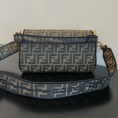 Jacquard Single-Shoulder Crossbody Bag (with Wide Printed Strap)