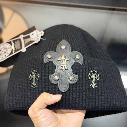 Black Ribbed Knit Cuffed Beanie, Gothic Cross Leather Patch Rivet Decor Winter Streetwear Hat for Men Women